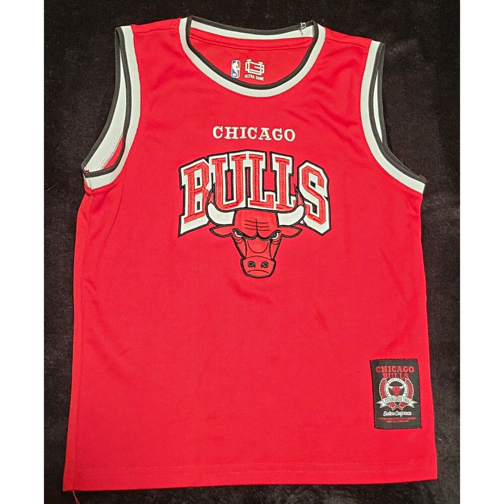 Ultra GAME Chicago Bulls Red NBA Red Sleeveless Jersey Kids Youth Size 7